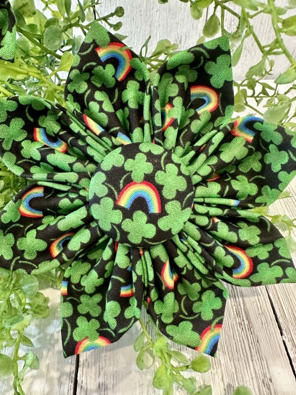 St. Patrick's Rainbow Flower - Image 2